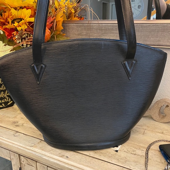 Louis Vuitton Epi Bag - ❌SOLD❌ - Picture 3 of 9